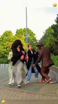 FUNNY Statue Prank Scares People in USA?#usashorts #prank #funnyclip #interestingclips #funnymoment