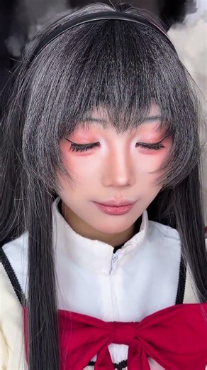 Cosplay Makeup Transformation: Xiao Meiyan as Madoka Magica