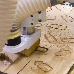 71K views · 1.5K reactions | Creating an epoxy bar counter Partner: Axes: Garage FB: https://www.facebook.com/toporlihoj/ IG: https://www.instagram.com/lihojtopor/ YT: www.youtube.com/channel/UCCoyE8_xGS7yO3-WIu-LSMg | Bored Panda Art | Facebook