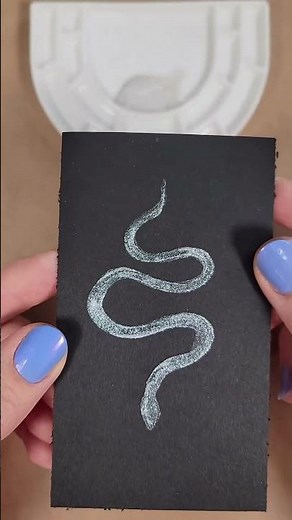 Create metallic effects with Winsor & Newton Iridescent Medium! ✨🎨 | Winsor & Newton