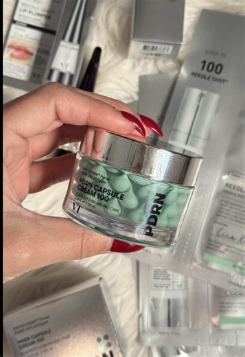 Ceo video unboxing&testing @VT Cosmetics US proizvoda pogledajte na mom YT kanalu @itsteeomua 🌸 u pitanju je Korejski brend 🇰🇷 #vtcosmetics #skincare #youtube #viral #fyp
