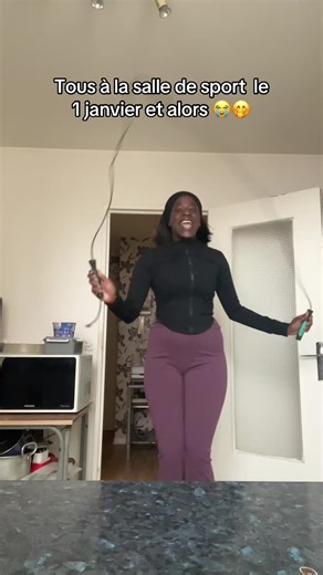 Ptdr laissez nous rêver un peu 🤭🥲 le 10 on est plus là 😂😂😂😂