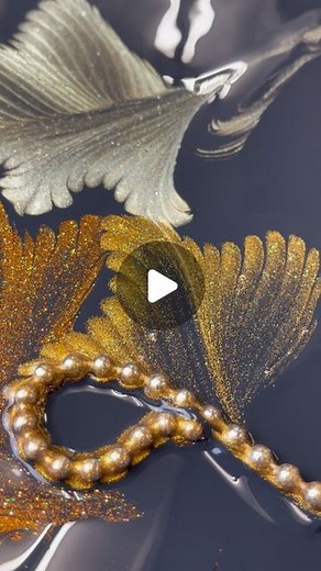 Fozia van Elk 🧿 | A client requested these colors. 😍 The canvas I used was a previous pour I didn’t like but because the paints I had custom mixed for that... | Instagram