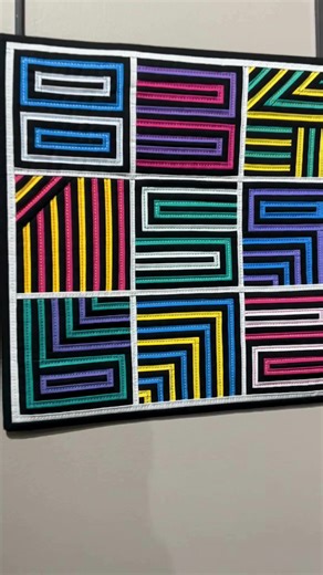 Take a look at this stunning mini quilt by Charles Cameron! This beauty is titled “Sudoku” and measures only 14” by 14”! Come see this piece and the rest of the Charles Cameron: A Curious Modern Quilter exhibition until March 24th! #thenationalquiltmuseum #charlescameron #modernquilting #miniquilt #quilter