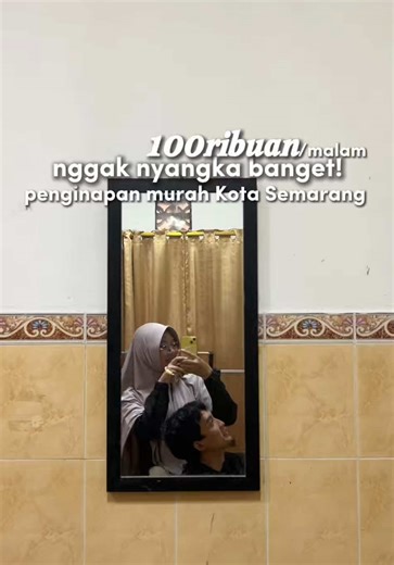 ✨ Penginapan murah di Semarang (dekat exit tol Gayamsari) Buat kalian yang lagi cari penginapan murah di Semarang buat transit, mudik, atau istirahat, bisa coba Griya One Family Semarang. Lokasinya strategis karena cuma sekitar 5 menit dari Gerbang Tol Gayamsari. Selain itu juga sekitar 1 km dari Masjid Agung Jawa Tengah. 💸 Harga kamar start from 100 ribuan, Jangan lupa pakai kode promo Agoda: NGINEPLAGI biar dapat harga lebih hemat. Aku kemarin nginep di tipe Standard King / Standard Double, d