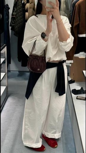 미우미우 나파가죽 파우치 복조리백 #미우미우 #miumiu #미우미우미니백 #shorts