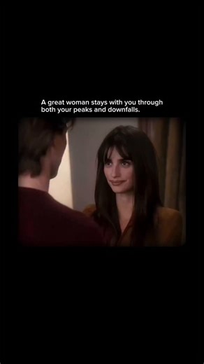 @movies.hour on Instagram: "Tom Cruise and Penélope Cruz had one of Hollywood’s most famous romances in the early 2000s. How it Started They met while filming “Vanilla Sky” (2001), where they played lovers. At that time, Tom was freshly divorced from Nicole Kidman (2001). Their chemistry on screen carried into real life, and they began dating soon after. The Relationship They were together from 2001 to 2004. They attended many red-carpet events and were seen as a power couple in Hollywood. Penél