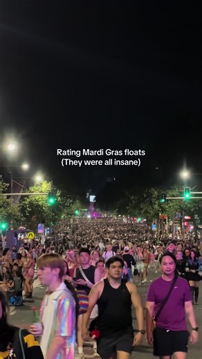 These were the only ones filmed! Over 170 floats and they were all SO GOOD #fyp #mardigras2026 #sydney #pride #australia