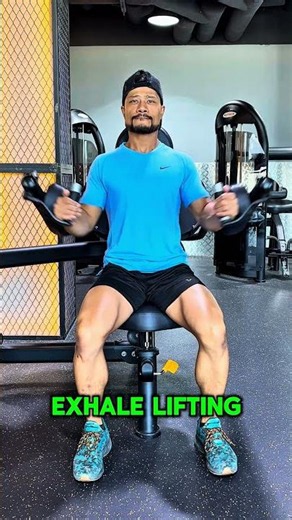 Lateral raise - Machine