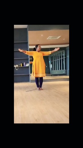 HOC's Adult beginner student being trained on Allarippu. What is Allarippu? Allarippu usually is the first dance piece being taught to beginners - meaning Blossoming of flowers (dancers). It is an introductory dance piece which has foundational exercise that encapsulates the essence of rhythm and movement. It helps prepare the dancers for more expressive and demanding dance piece. Allarippu make sure each and every part of the body (eyes, neck, shoulder, leg) are gradually set in a motion so tha