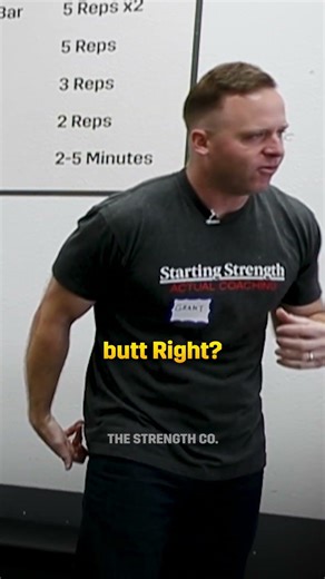 THE CORRECT WAY TO SQUAT #lifting #barbell #gym #squat