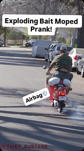 504K views · 5.1K reactions | Follow @thief.busters for more bait pranks! #Prank #FunnyPranks #PrankVideo #BaitPrank #Prankster #FunnyVideos #Comedy #Viral #InstantKarma #PrankWars #baitpranks #thiefbusters | Twinztv | Facebook