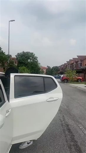 Calla Lily Baking Studio on TikTok