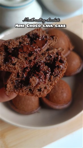 Mini Choco Lava Cake recipe #shortsfeed #recipevideo #youtubeshorts #viralshort #cooking #food