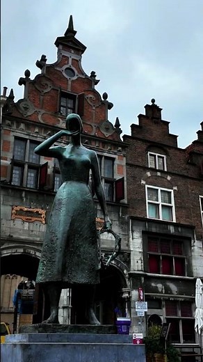 Nijmegen City Walk: A Hidden Dutch Treasure