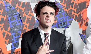Watch Yungblud Bring Infectious ‘Tissues’ Performance To ‘Jimmy Kimmel Live!’