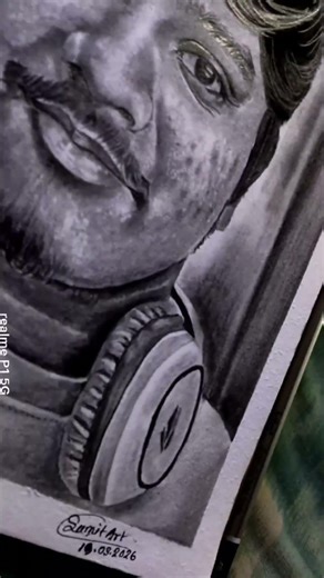 realistic portrait sketch drawing #viral #drawing #youtubeshorts #tending #learning #sketch #shorts