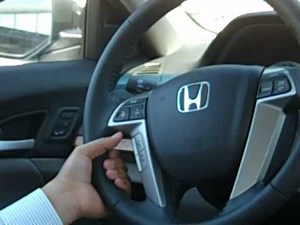 How to Pair your bluetooth HandsFreeLink - Freeway Honda
