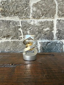 Metal Kinetic Spinning Desk Toy – Relaxing Office Accessory Available in Silver, Gold, Black - Etsy Canada