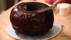 Not quite dark chocolate, not quite semisweet - it's #BittersweetChocolateDay! 😀 🍫 #HowToCakeIt #Cake #Baking #Bittersweet #Chocolate | How To Cake It