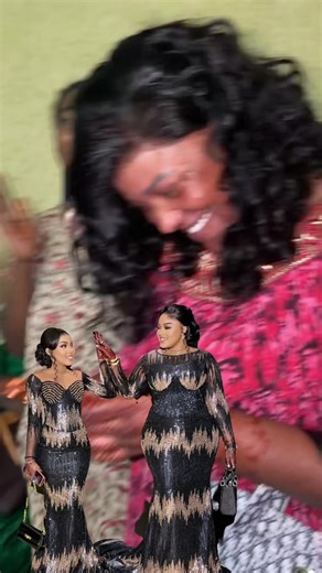 Joyeux anniversaire à une femme inspirante.Que ta vie continue d’être remplie de projets passionnants,de voyages enrichissant et d’amitié sincères.Si ce jour est important pour toi ,sache qu’il l’est aussi pour moi,car il me rappelle à quel point j’ai de la chance de t’avoir dans ma vie 🥹😍❤️🙏🏽 longue et merveilleuse vie I love you💕@fatoumataTraoré1212(76972423)