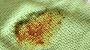 How to remove a rust stain from fabric easily at home