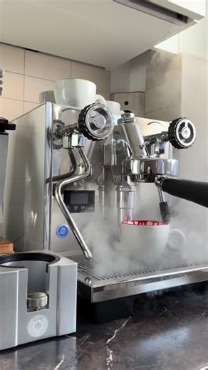 Exploring the World of Coffee: Types and Brewing Techniques