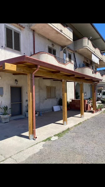 #lattoneriaedile #scossalina #alluminio #grondaiesumisura #lavistadellattoniere👓 #gronde #silavoraxpassione #neipertee