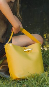 13 reactions | Live with spring in your step! Yes, but always with elegance. | Longchamp | Facebook