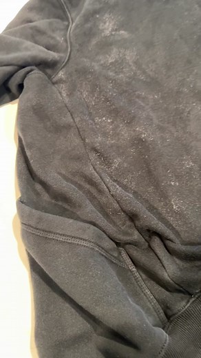 Quick tip to remove fuzz and lint from clothes. #cleantok #howto #cleanthatup #laundrytok #cleaning #laundry