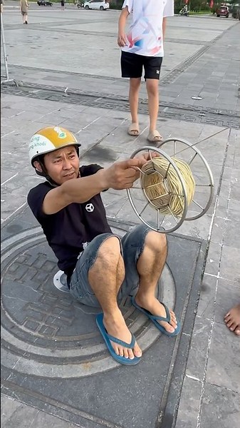 Kéo diều 5 mét anh trai nặng 50kg kéo diều rất khỏe luôn..#layangan #kite #patang #shorts #pipa #凧
