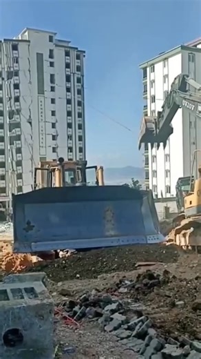 That day at the construction site wasn't so bad #day #construction #site #workers | Tony.Bleyn