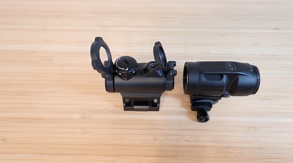 Watch Sig MSR & JULIET 3X Magnifier Combo Review on Amazon Live