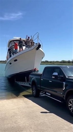 Boat launch goes horribly wrong!