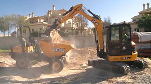 28K views · 424 reactions | Easy in a Hard World - JCB 51R compact excavator Simon Bower, Regional Marketing Manager for JCB SE Asia introduces you to our latest 5 ton, reduced tail swing excavator. | JCB | Facebook