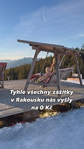 Tenhle tip si uložte ✅ Protože tolik zážitků za tak málo peněz jen tak někde nezažijete ❤️ Strávili jsme 5 dní u jezera @millstaettersee v rakouských Korutanech. Jeli jsme sem kvůli tomu, že je to nejslunečnější část Rakouska a chtěli jsme si užít Alpy a zimu na sluníčku ☀️ Cesta z Prahy sem trvá 6 hodin, s obědem a nabíjením nám trvala 7 hodin. Hned první den jsme si koupili v infocentru týdenní turistickou kartu @kaerntencard za 57€ pro dospělého, děti do 6 let ji mají zdarma, takže za Kubíka 