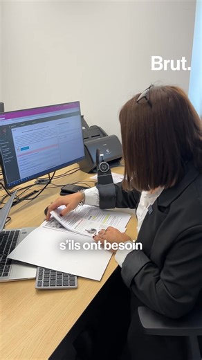 418 reactions · 30 shares | "La banque a aussi un côté très humain parce qu’on rencontre nos clients dans les bons mais aussi mauvais moments." Sarah est conseillère bancaire professionnels. Conseils, projets, rendez-vous… Son quotidien, ça ressemble à ça. En partenariat avec la Fédération bancaire française et Orientation Atlas. | Brut | Facebook