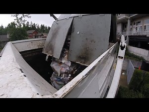 Peterbilt Wittke Starlight on Compactors