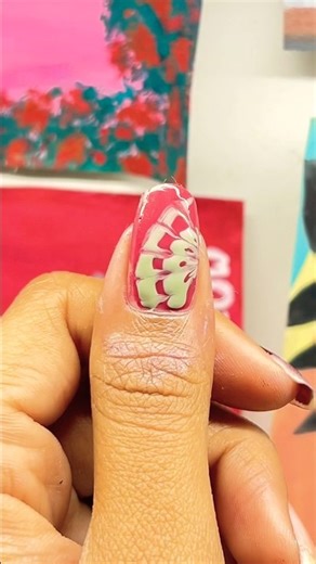 Easy to do nail art💅 #rap #music #newmusic #trending #simplenails #nailart #trending #nails #shorts