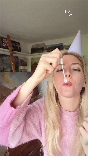 Katie Jobling | Artist 🎨 on Instagram: "Woohoo 🥳 We’re celebrating the newest members of Learn To Paint With Confidence! 🎉💛 My favourite part of this whole journey is watching artists finally believe in themselves 🥰 and this week, so many amazing creatives took that step. Your courage, your passion, your willingness to grow is inspiring. ❤️ Let’s keep painting, progressing, and dreaming big together. 🎨✨"