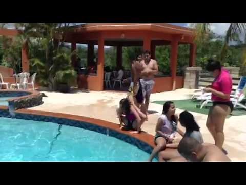 Girl that can put her legs on her back