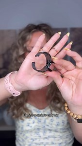 2.2K views · 4.4K reactions | “Messy bun” without the elastic! Use a medium claw clip and pin as needed. Save to try later! #hairblogger #curlyhair #curlyhairstyles #hairstylereels #curlyhaircreator | Curly Candace | Facebook