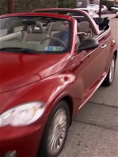 Exploring Iconic Scenes from Popular Sitcoms