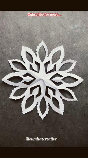 Paper Snowflake Hack Everyone's Making #shorts #crafts #trending