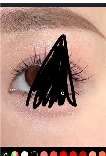 Mastering the Curved Lash Technique