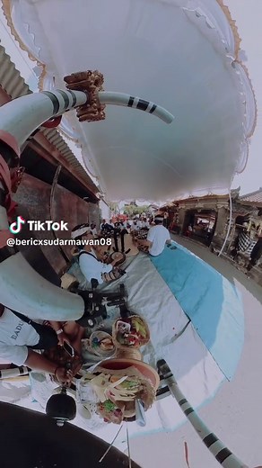 gamelan cam part 11 #saihpituartcommunity #fypシ #gamelanbali #adatbali #bali #fyp #karawitanbali #gamelan #budayabali #baleganjur