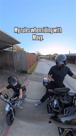 HYPER GOGO on Instagram: "Watch closely and you’ll see a father’s love in every direction: “Stop here.” “Go now.” “Follow me.” 🚦👨‍👦💬 Guidance, patience, protection — all on two wheels. And that HYPER GOGO chopper? It’s his first step toward the big leagues. 🏍️🧡 📸: @renegadeb1ker #hypergogo #chopper #motorcycle #kids #gift #family #parentinggoals #bikerfamily #littlebiker #fatherandsonride #dadandme"