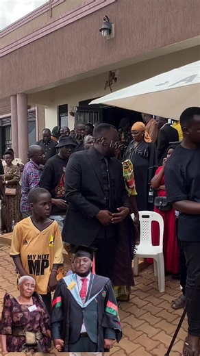 Happening Now Kasuku has lost his grand mother, Vigil going on in Migadde #bonnyfacemessiah #kasukulive #kasukugrandmother