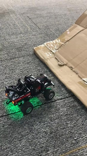 12 reactions | Experience big fun in a mini package! This detailed alloy RC truck features brilliant LED lights and precise remote control for endless racing excitement. ✨ Realistic LED headlights & taillights  Smooth 2.4GHz remote control  Rechargeable battery included  Perfect for indoor racing & collections Race anytime, anywhere! Click to get this pocket-sized powerhouse.  https://t.site/4rjkYLl | Gotosleeps9 | Facebook