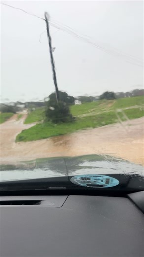 Tarifa!! Coche o canoa?? #tarifa #inundacion #catastrofe